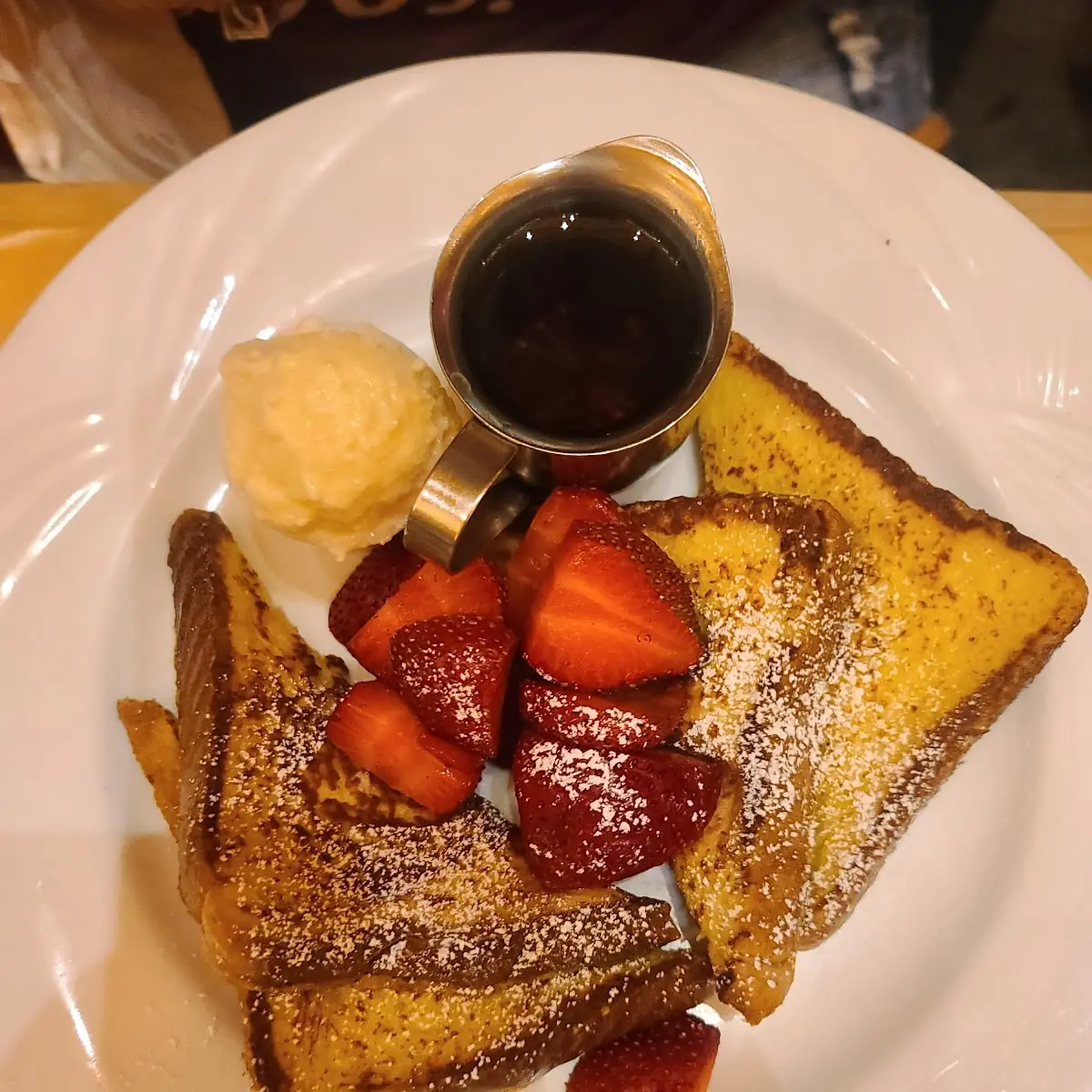 French Toast w Strawberries
