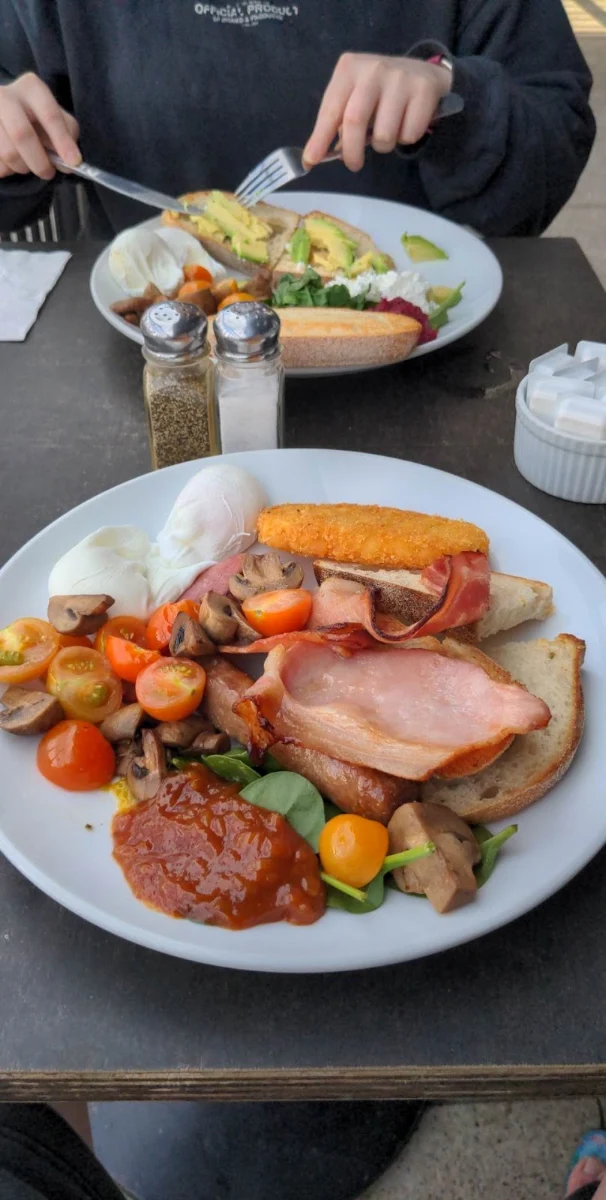 Disappointing Big Breakfast, Williams Cafe