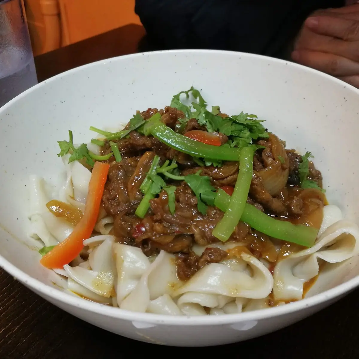 Stir- Fried Rice Noodle with Slice Beef in Soy