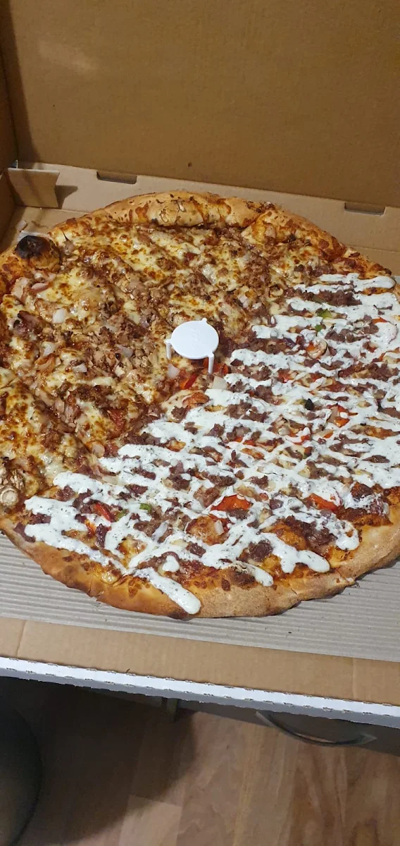 BBQ Chicken Pizza
