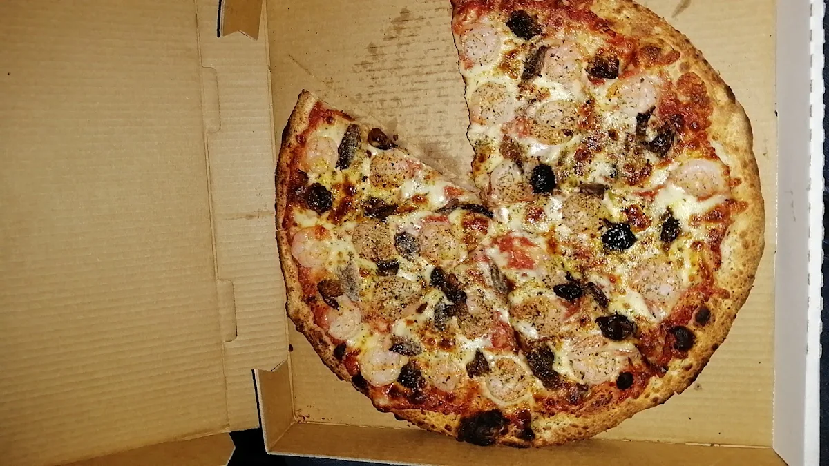 Seafood Pizza, Lulu's Pizza