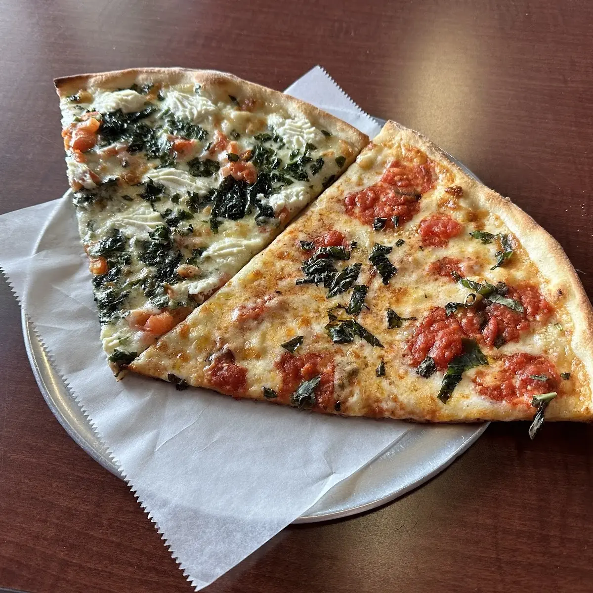 Grandma Pizza Florentine Pizza