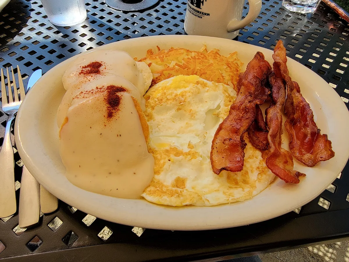 Biscuits & Gravy Breakfast
