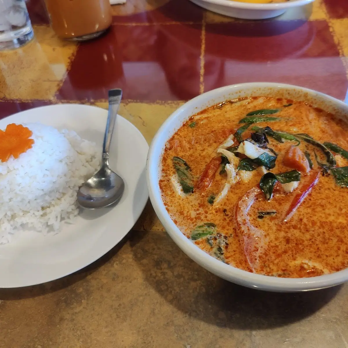 C2. Green Curry
