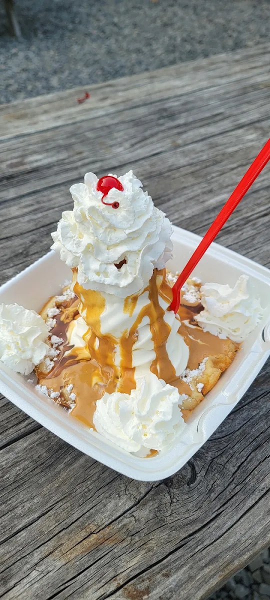 Peanut Butter Caramel Funnel Cake Sundae