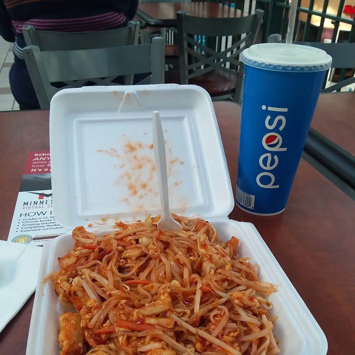 Spicy Chicken Pad Thai
