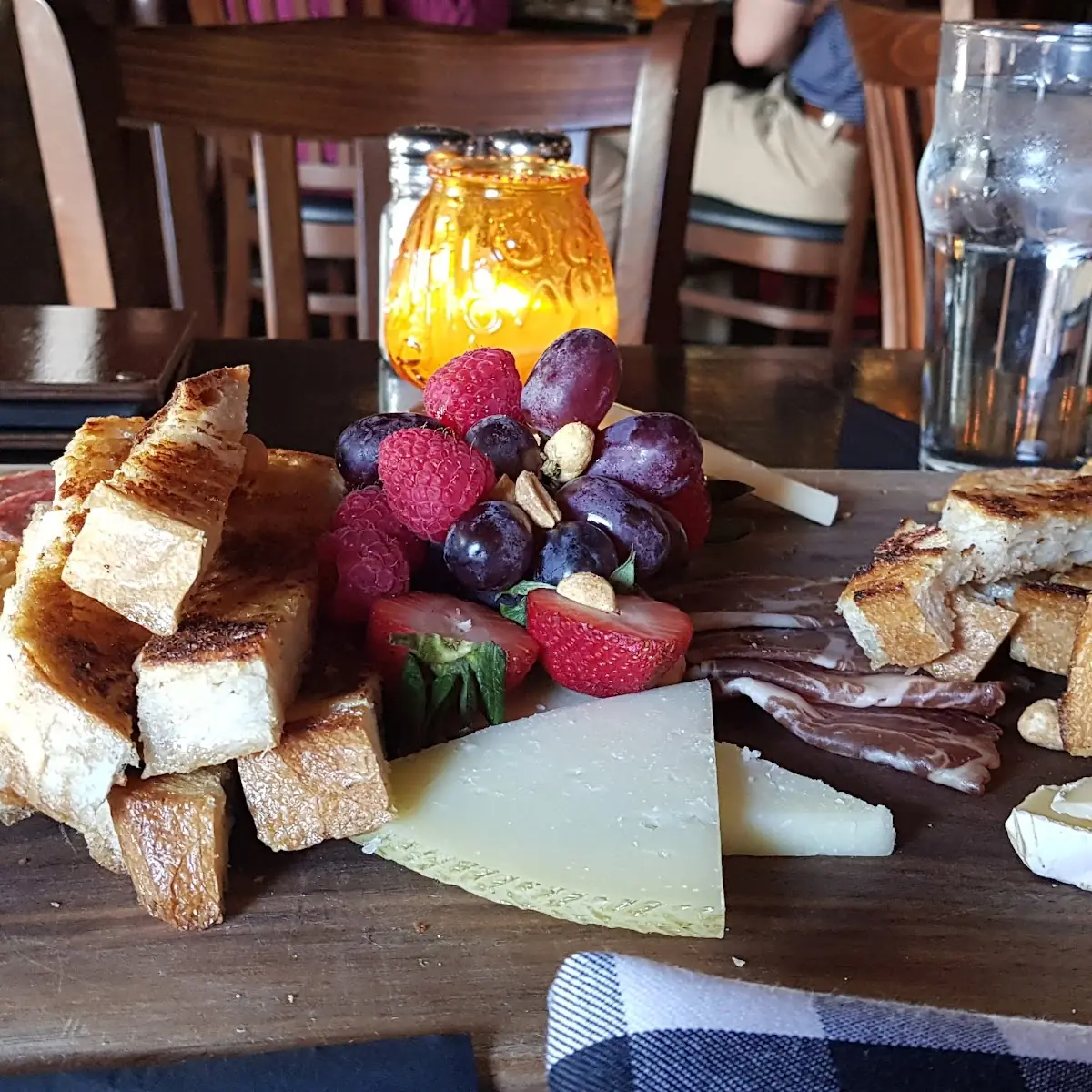 Cheese & Charcuterie