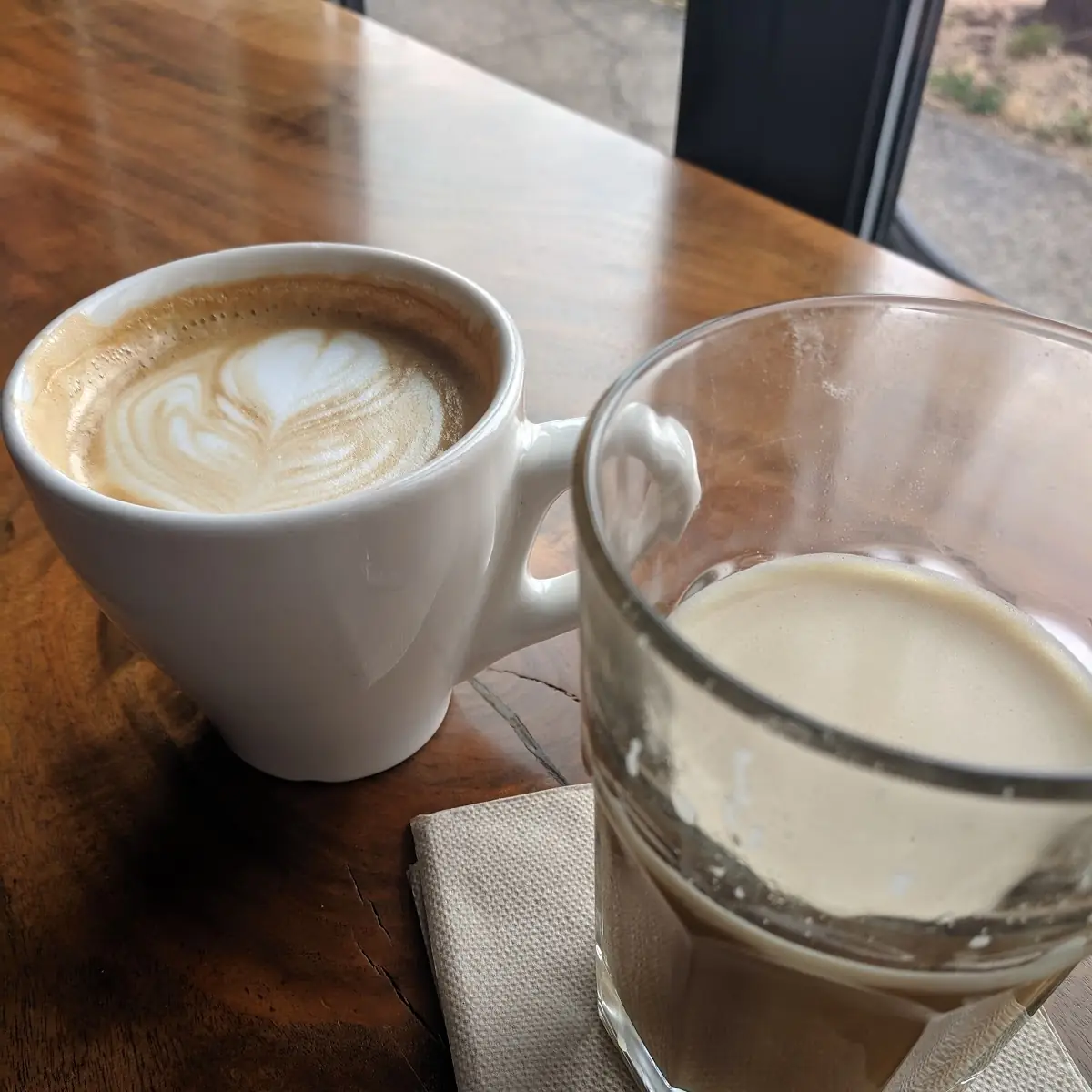 Nitro w Oat Milk & Latte