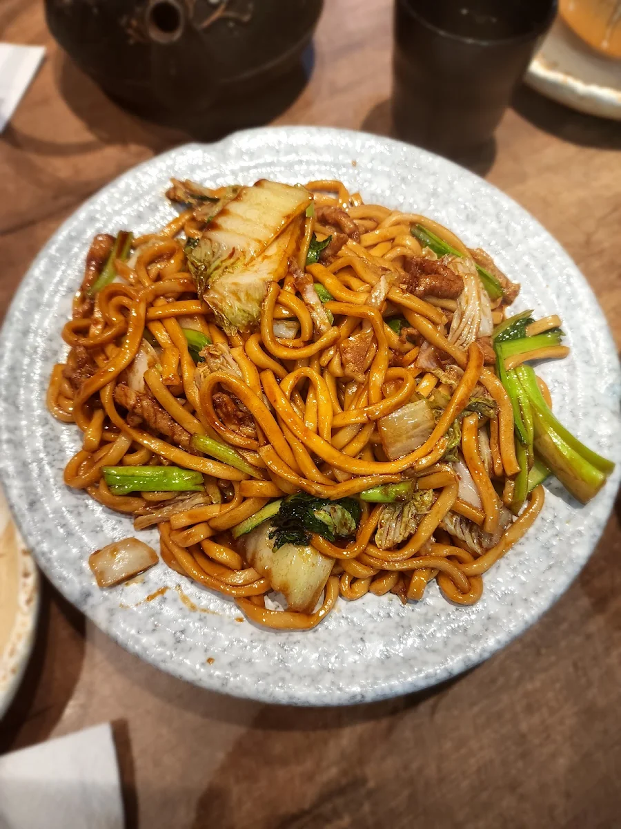 Stir Fried Udon Noodle with Truffle Paste & Pork