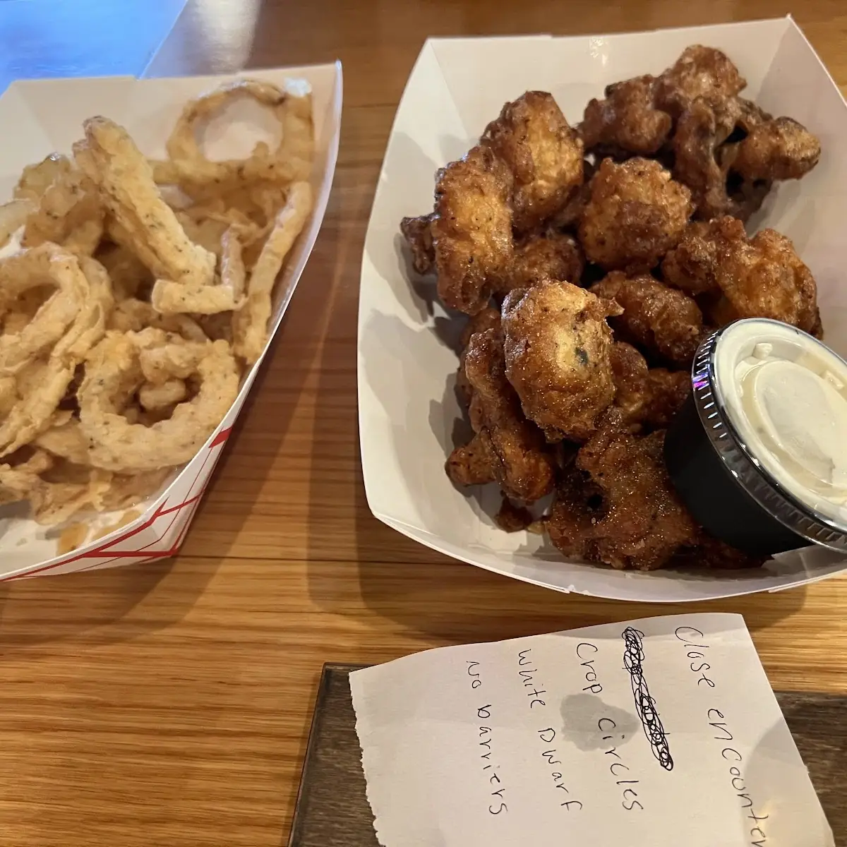 Onion Rings and Fried Mushrooms