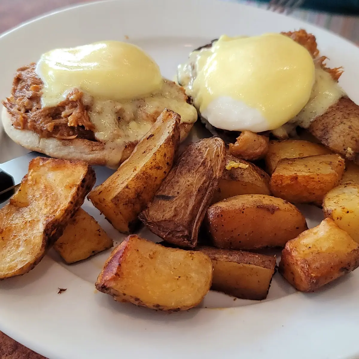 Eggs Benedict w Ham