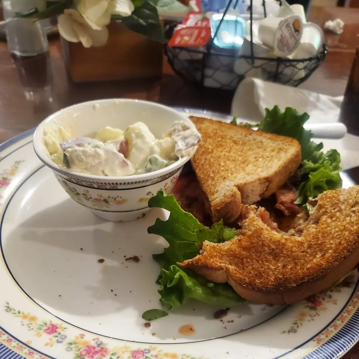 blt with Potato Salad