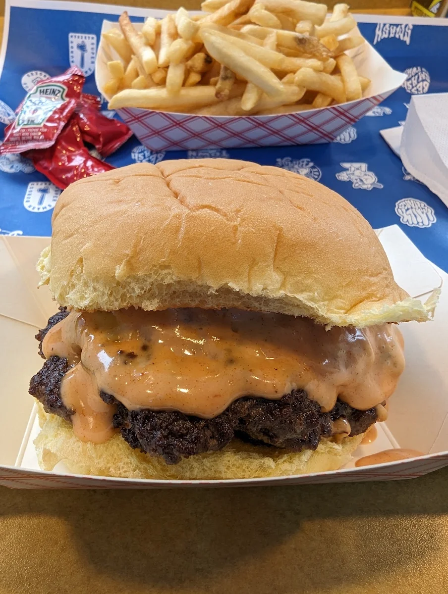 Classic Smash& Super Fries, Super Smash Burgs – Markham