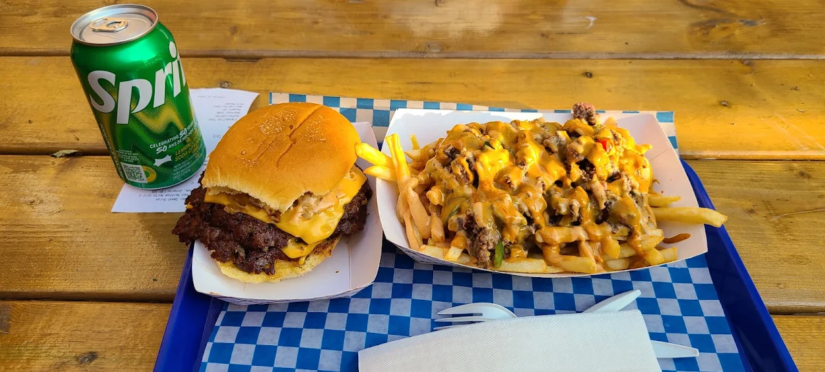 Crinkle Fries Classic Smash Burger Super Fries, Super Smash Burgs – Markham