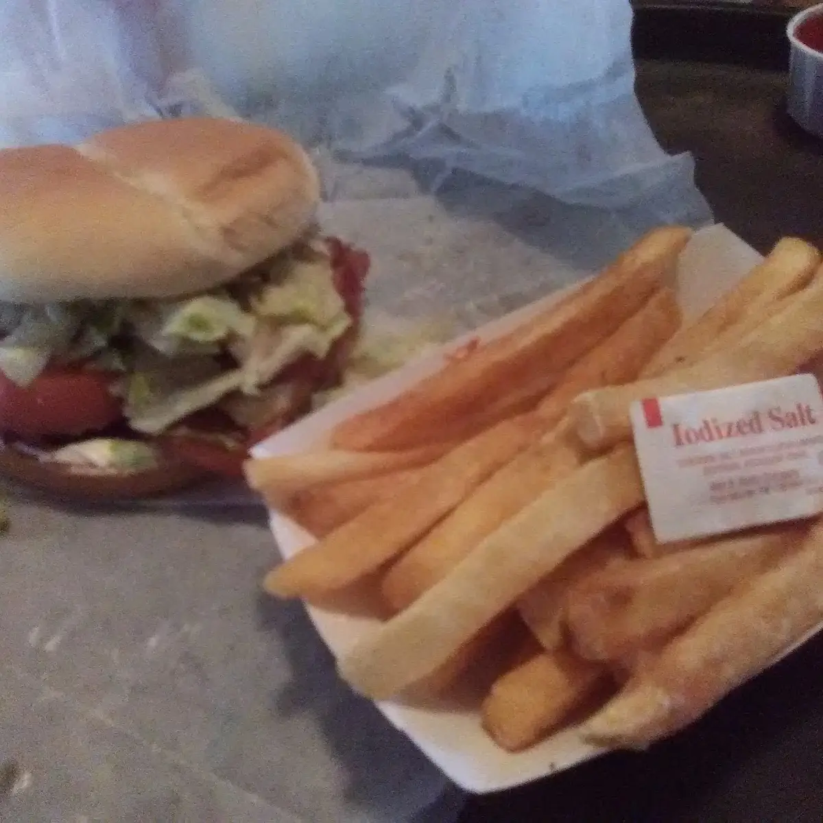 blt Sandwich and Fry Basket