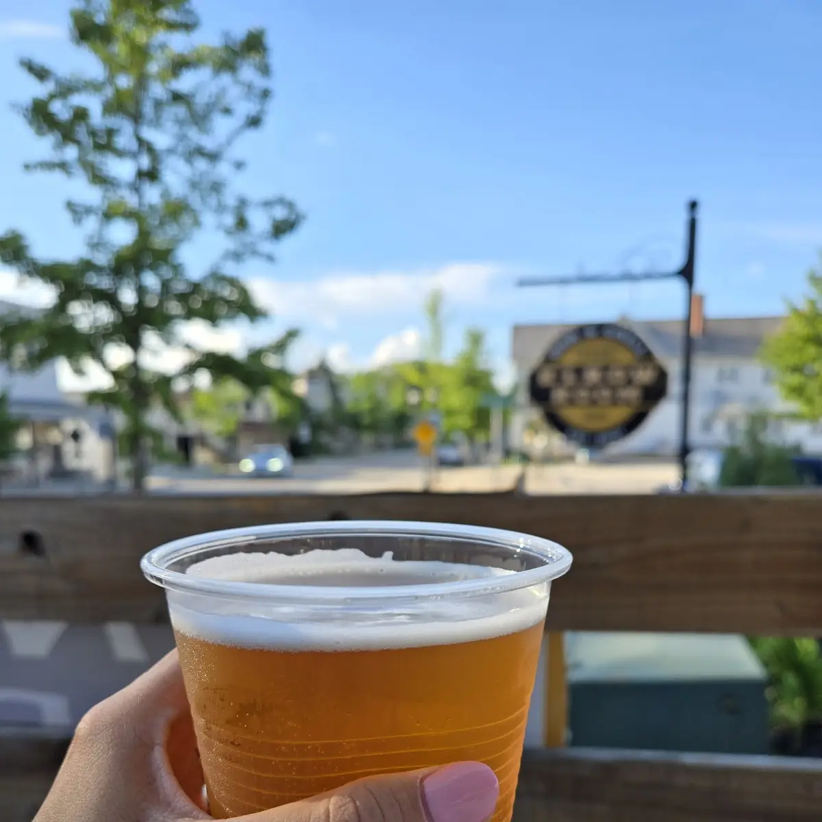 Elbow Room Cedarburg Pint Glass