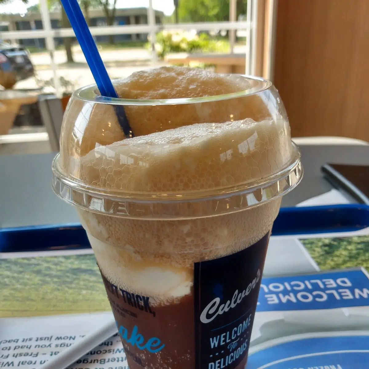 Medium Root Beer Float