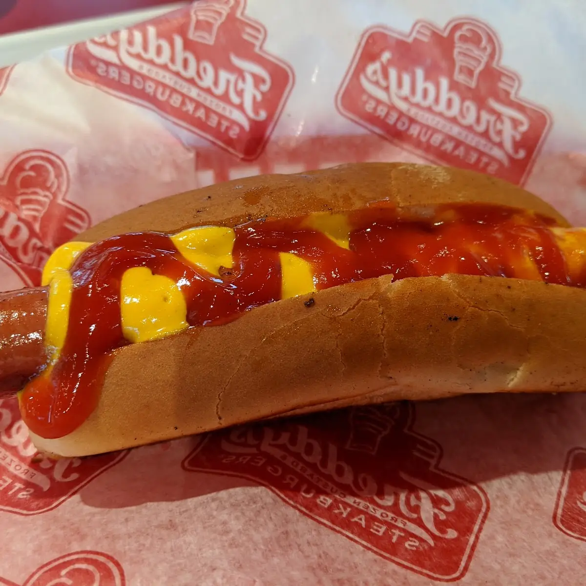 Chicago Dog - Freddy's Style