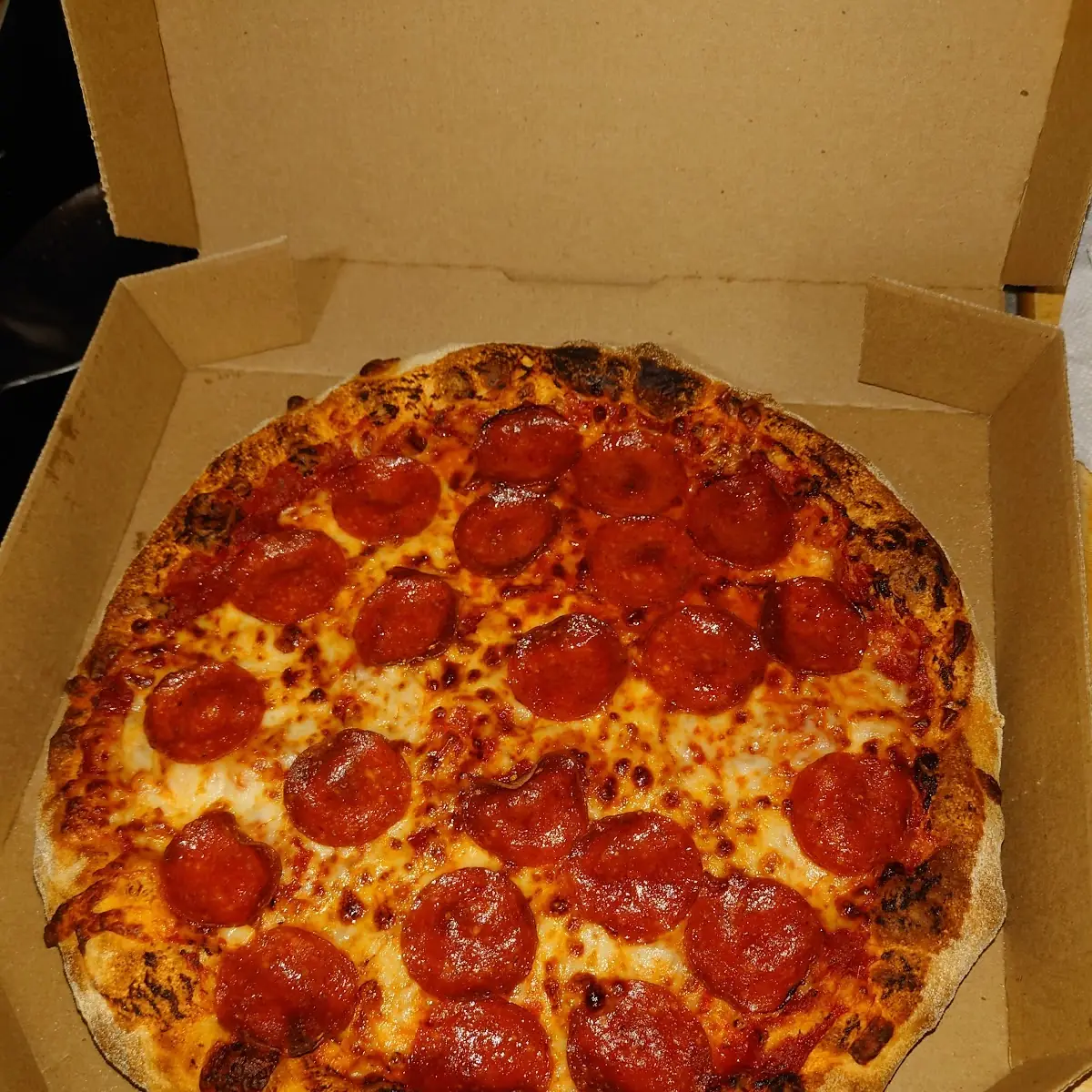 Pepperoni Pizza Medium Pizza