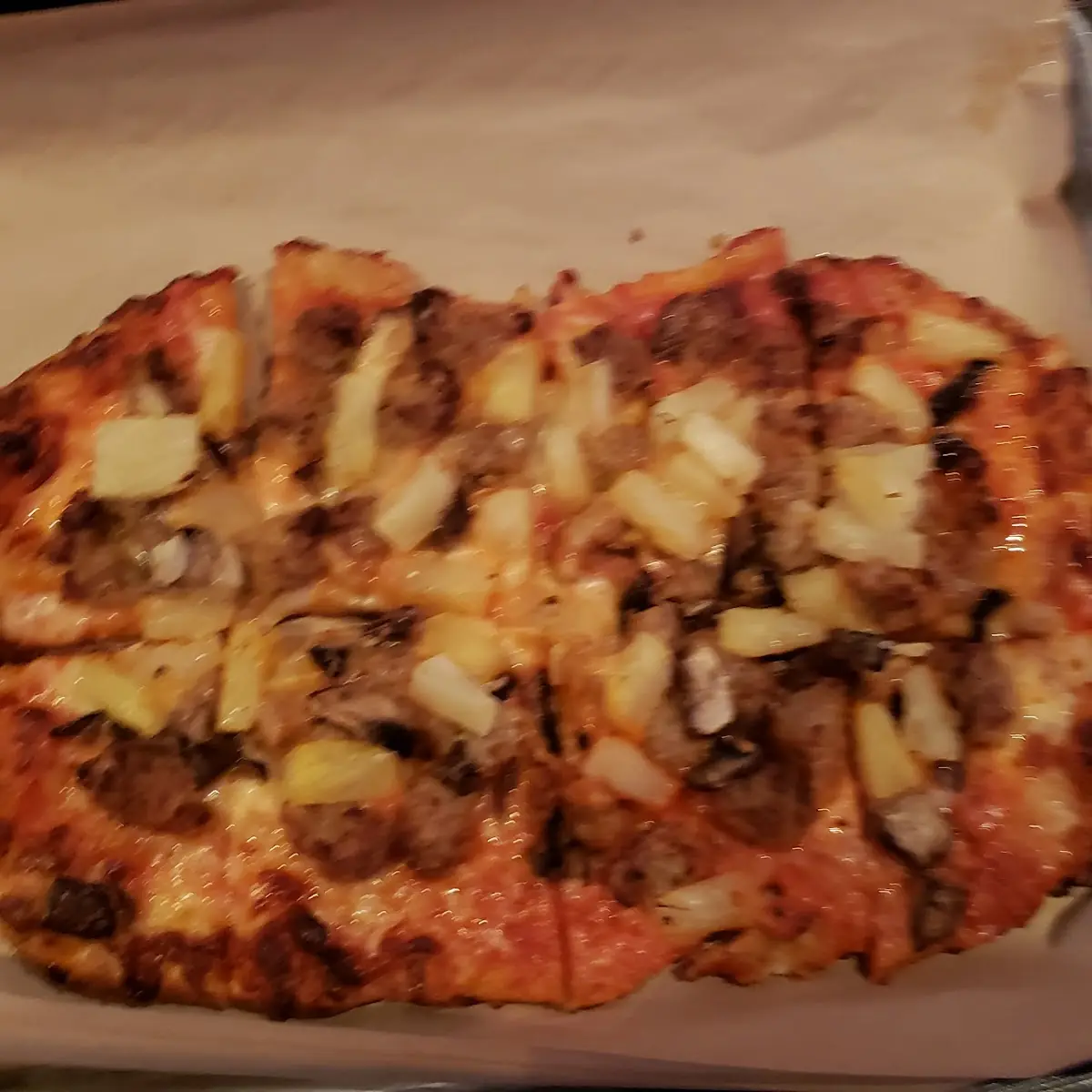 Hawaiian Pizza