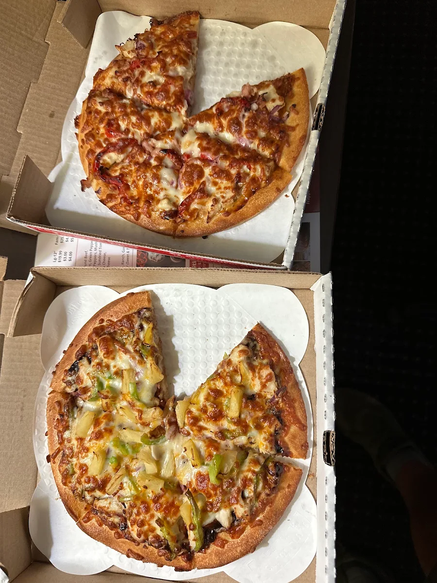 Medium Pizza, 𝓟𝓲𝔃𝔃𝓪 𝓑𝓾𝓻𝓰𝓮𝓻 𝓙𝓸𝓲𝓷𝓽