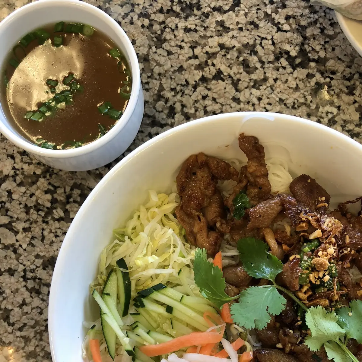 Bún Thịt Nướng