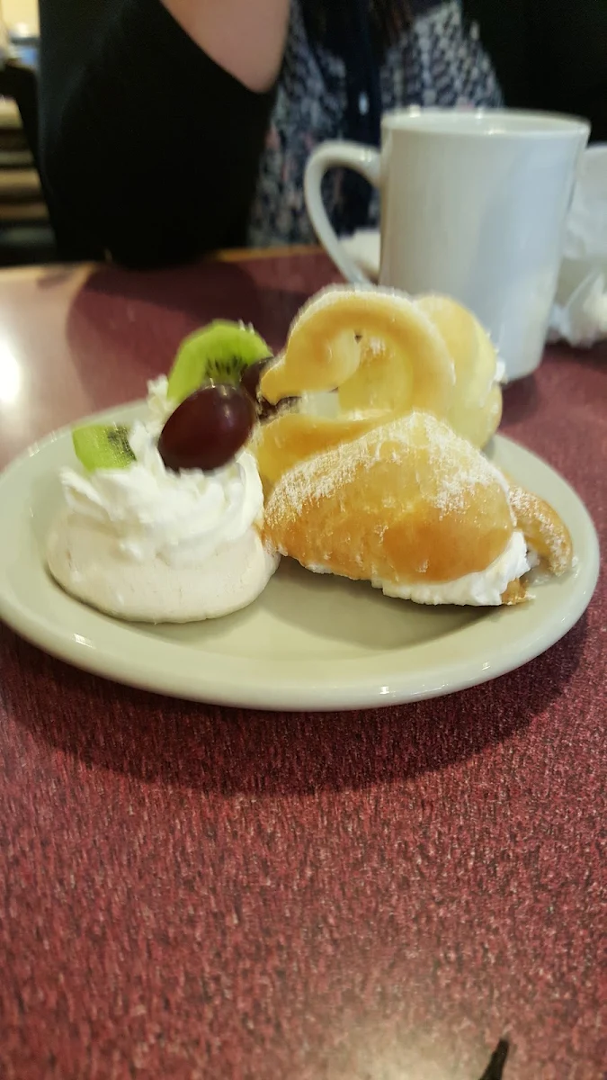 Highlights, MeiMei Chinese Restaurant