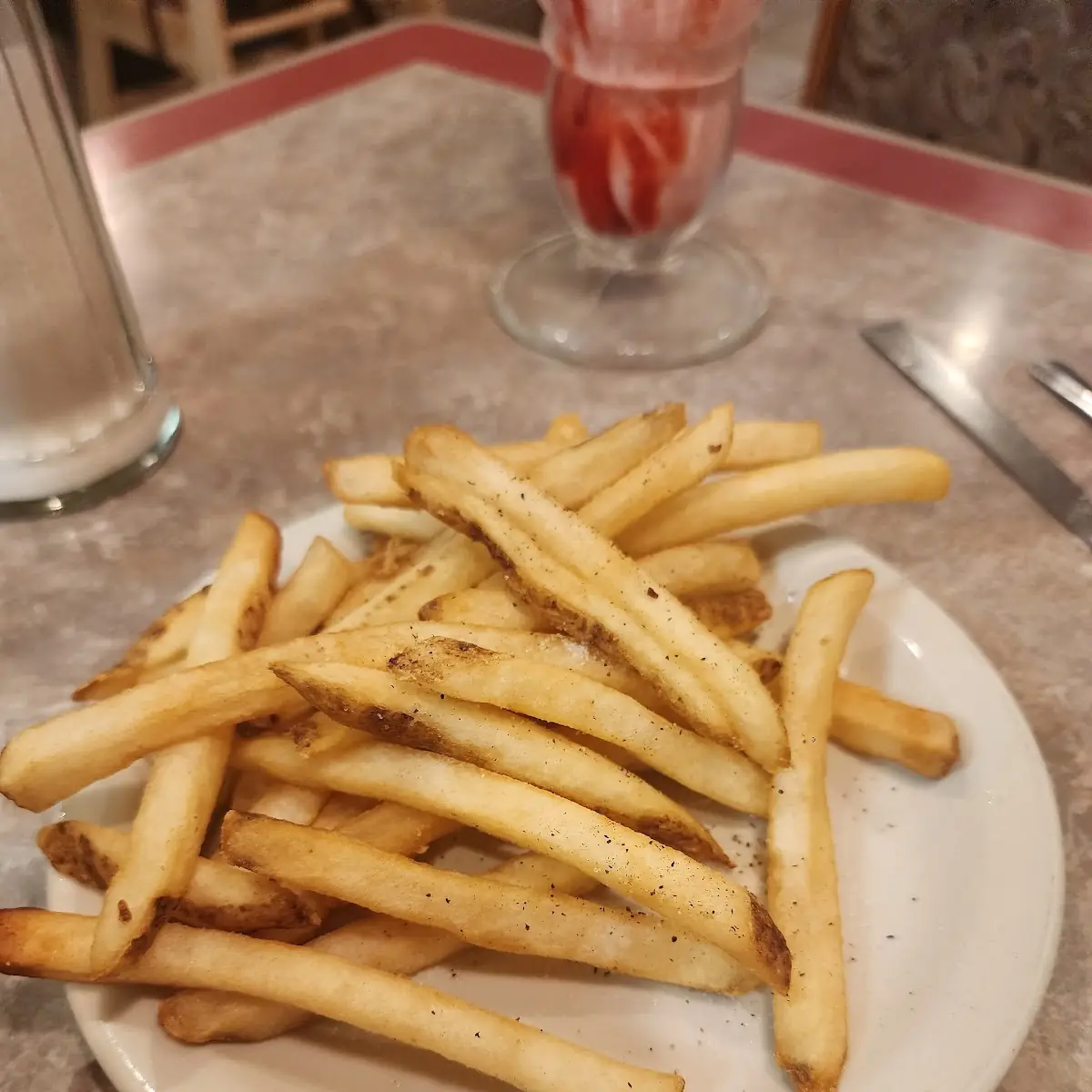 Fries with Tarter Sauce