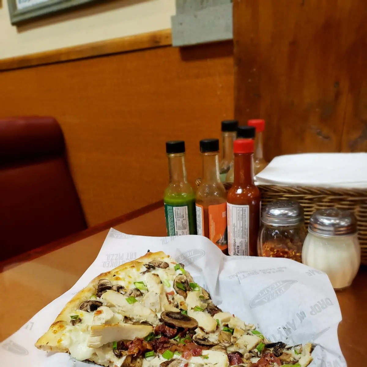 Pizza Suprime Chicken Bacon Ranch Pizza