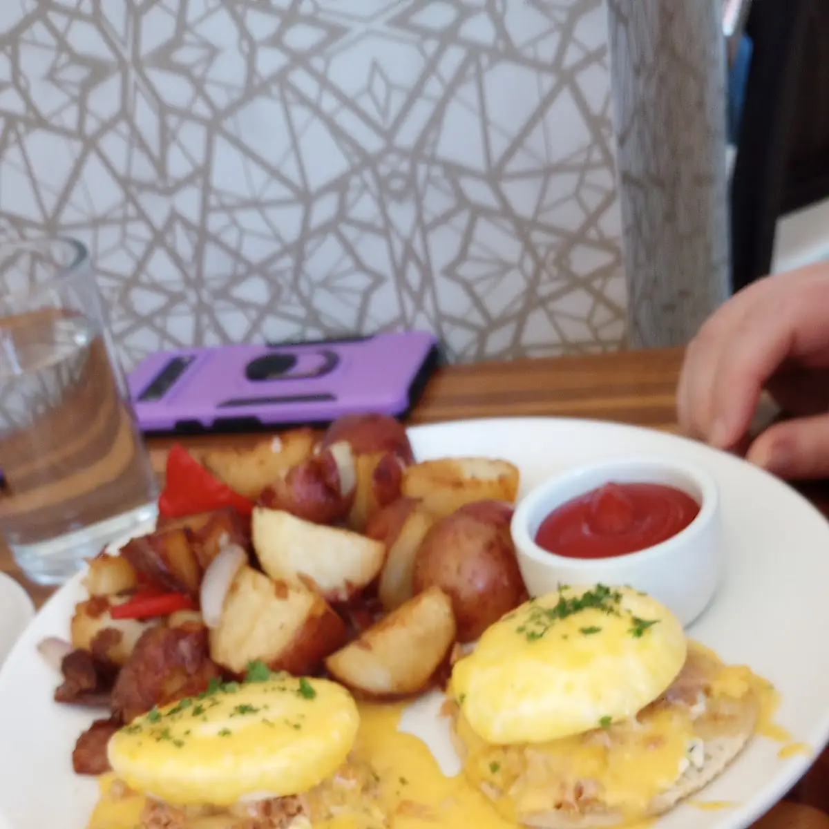 Eggs Benedict
