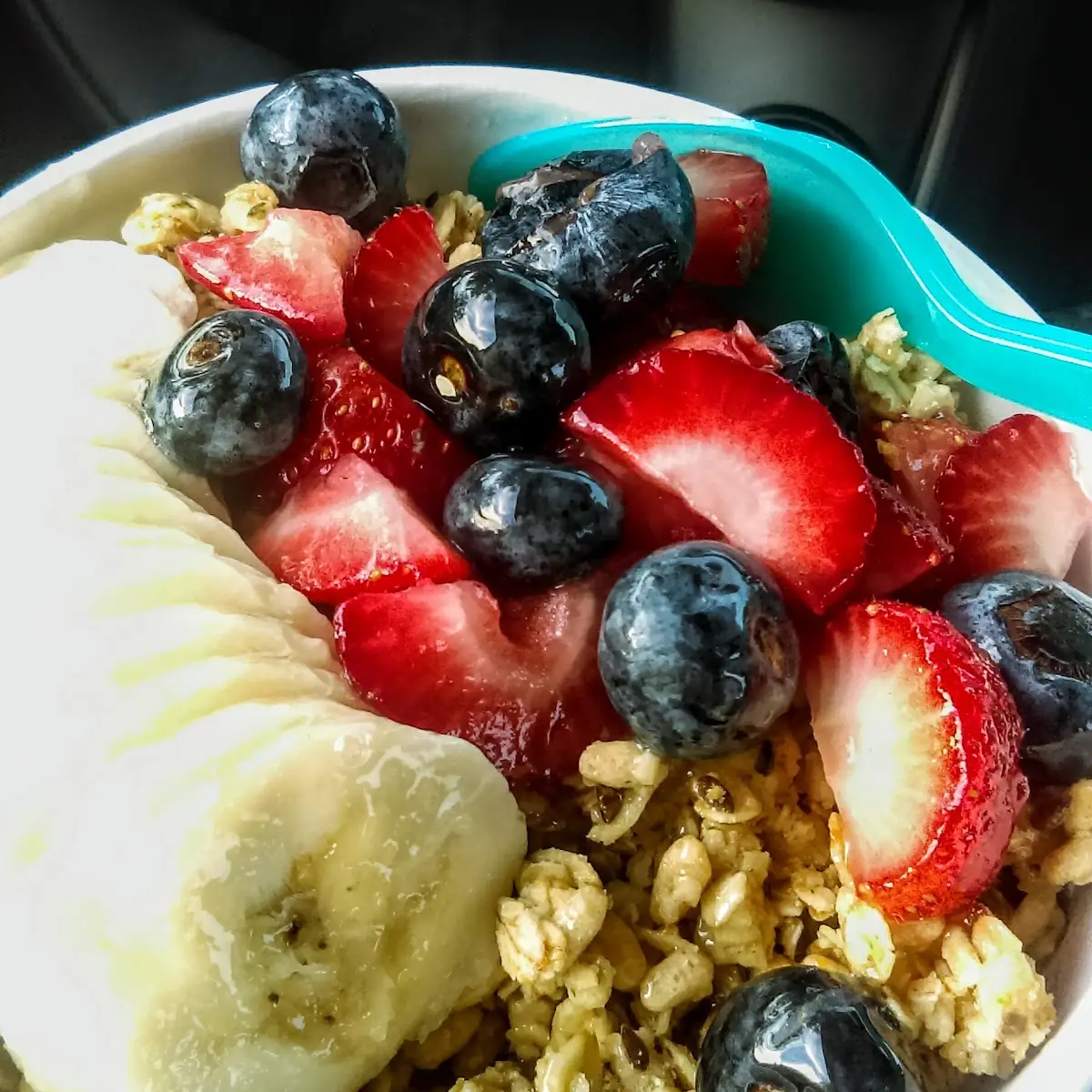 Banana Berry Acai Bowl