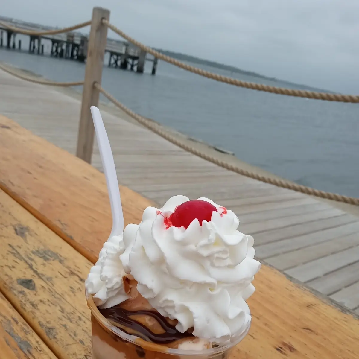 Surfer Sundae