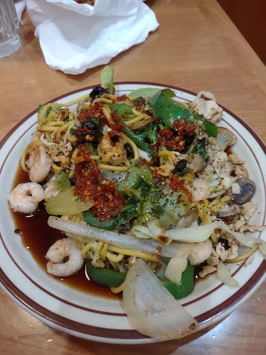 Custom Made Shrimp Chicken Stir Fry
