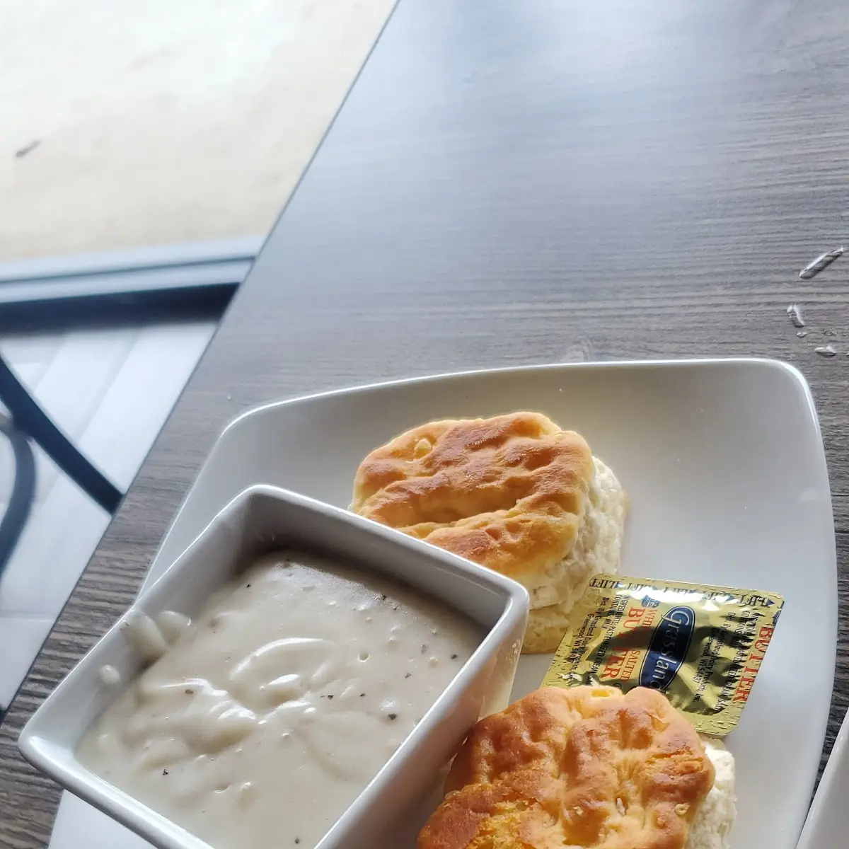 Biscuits with Sausage Gravy