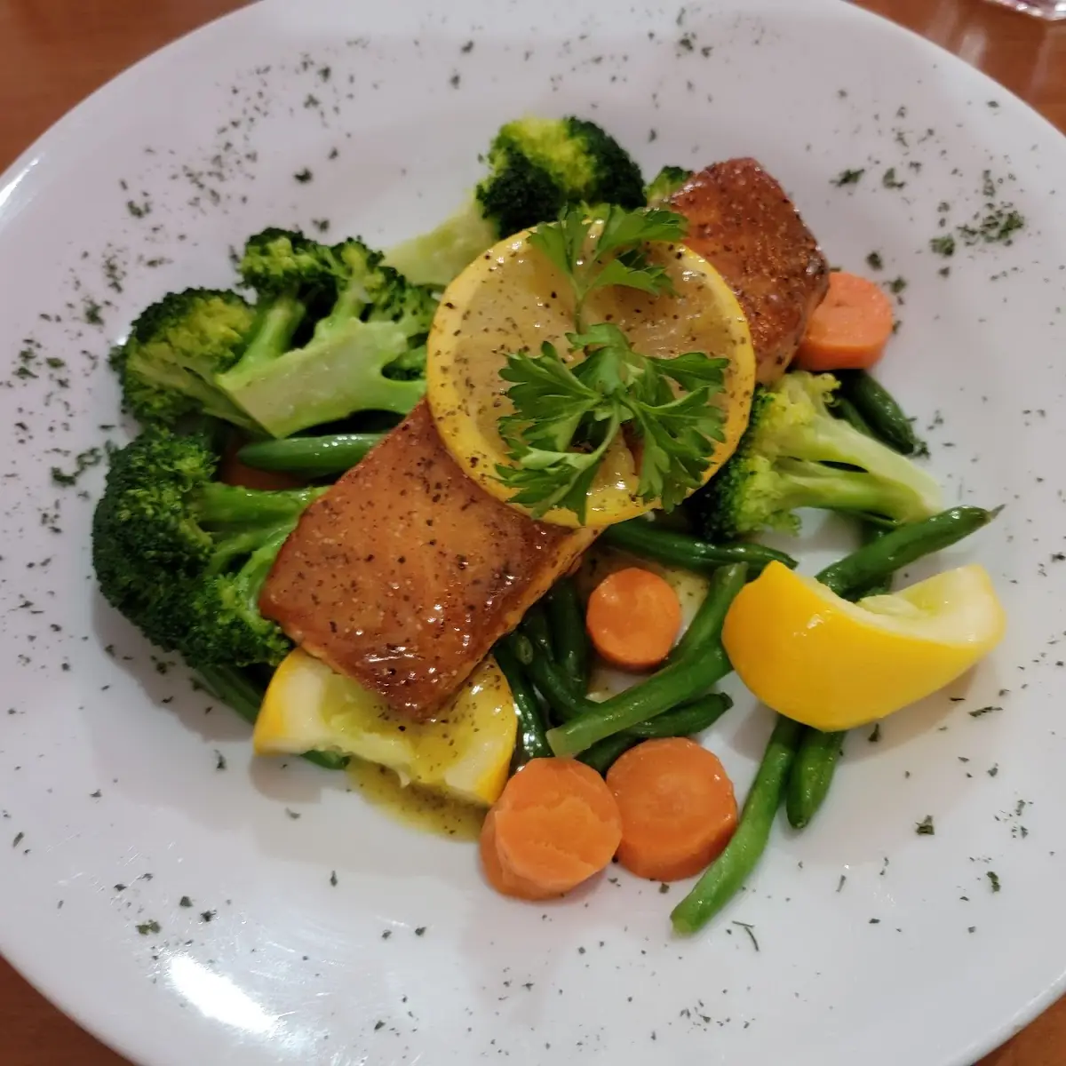 Pan Seared Lemon Butter Salmon