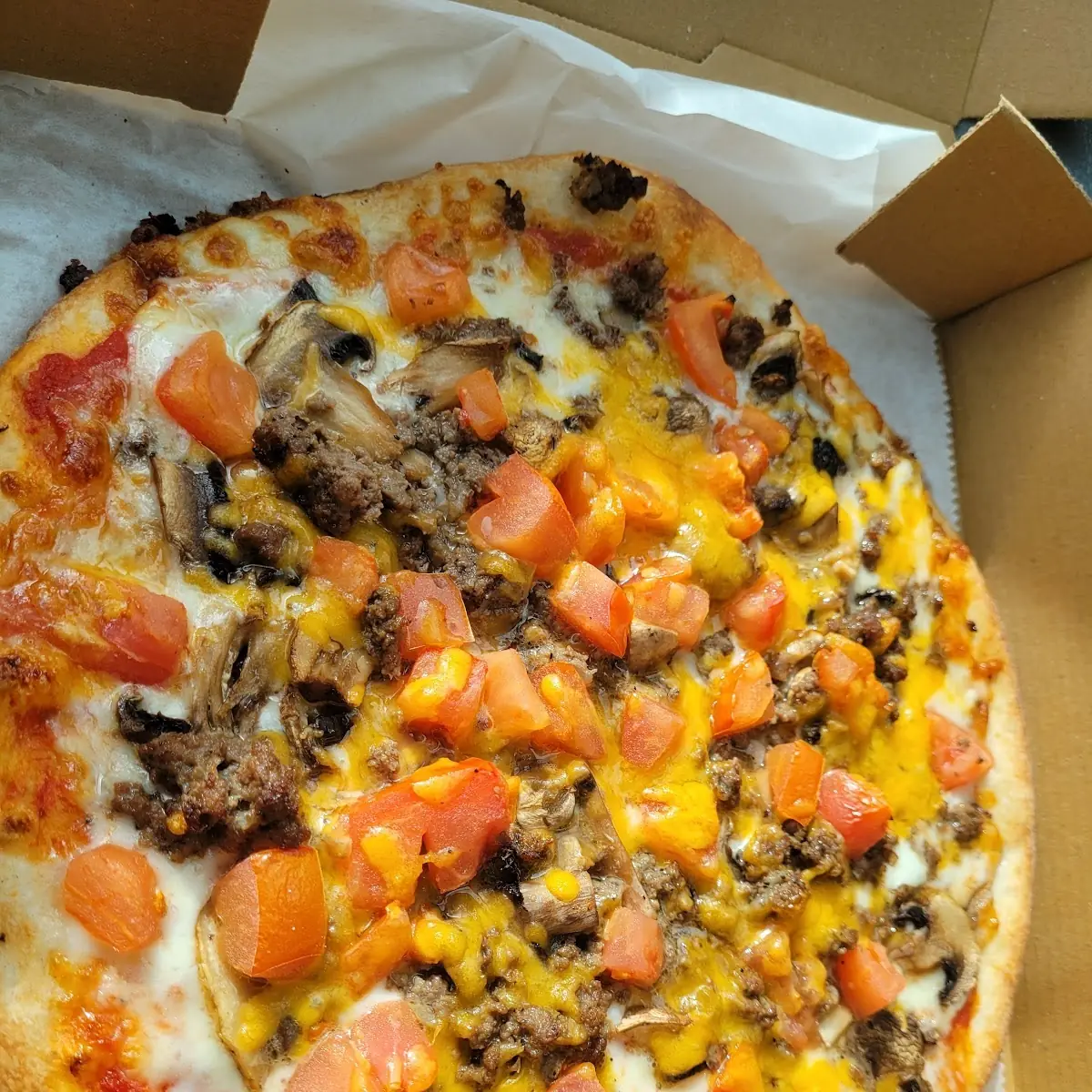 Mexican Pizza with Mushrooms
