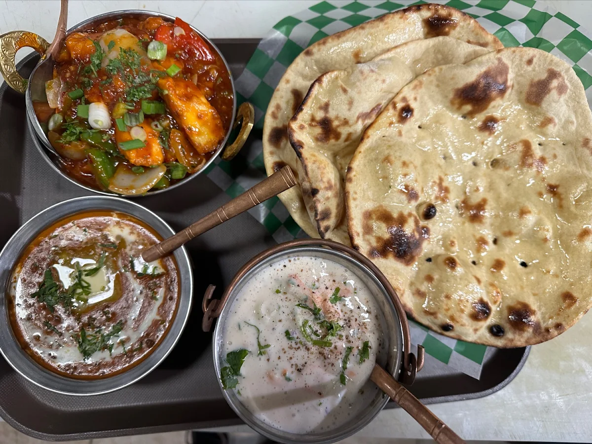 Amritsari Kulcha Plate