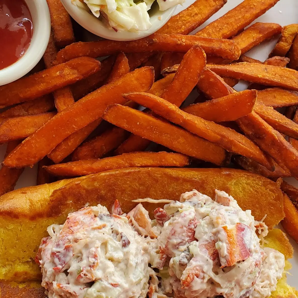 Maine Lobster Roll