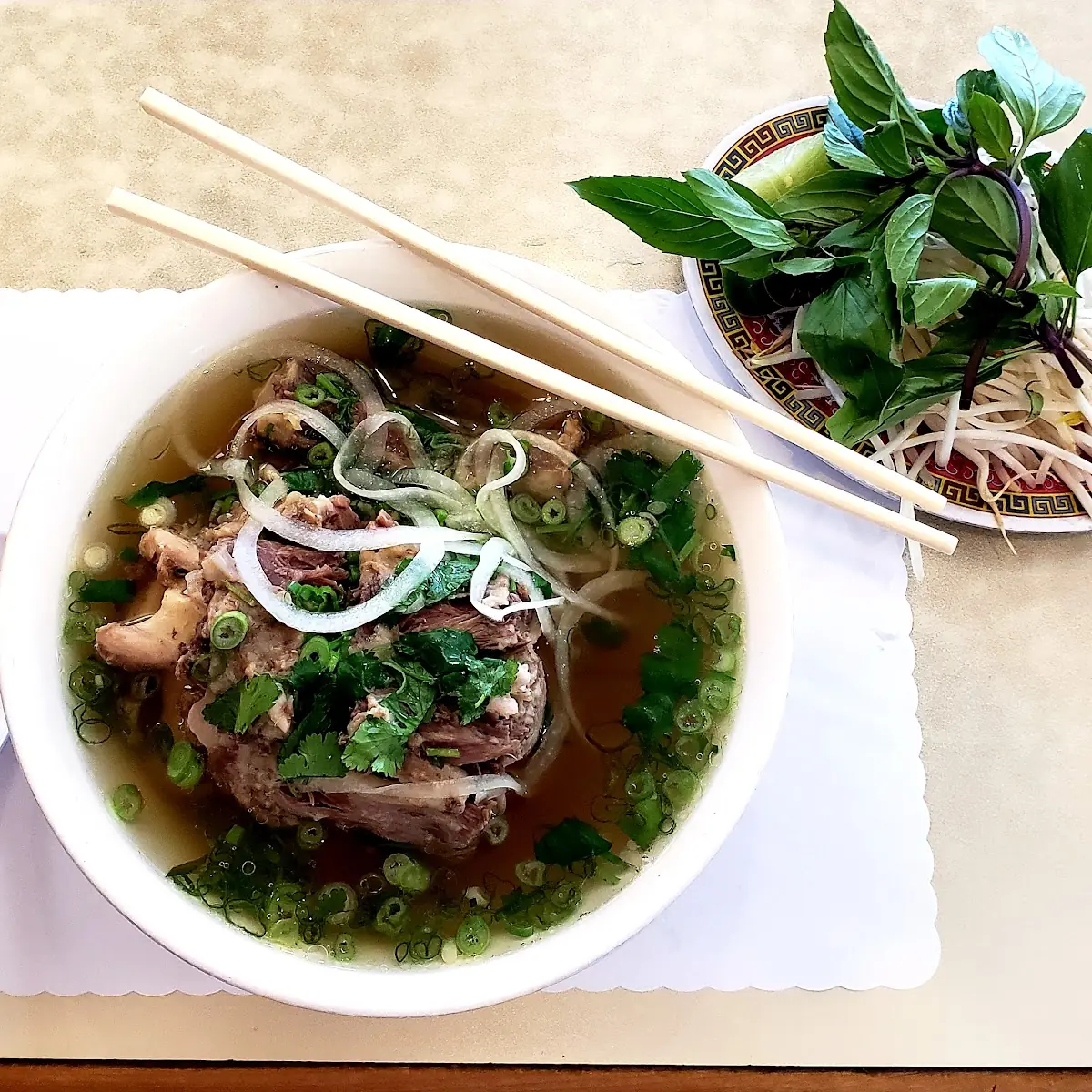 Large Ox Tail Pho