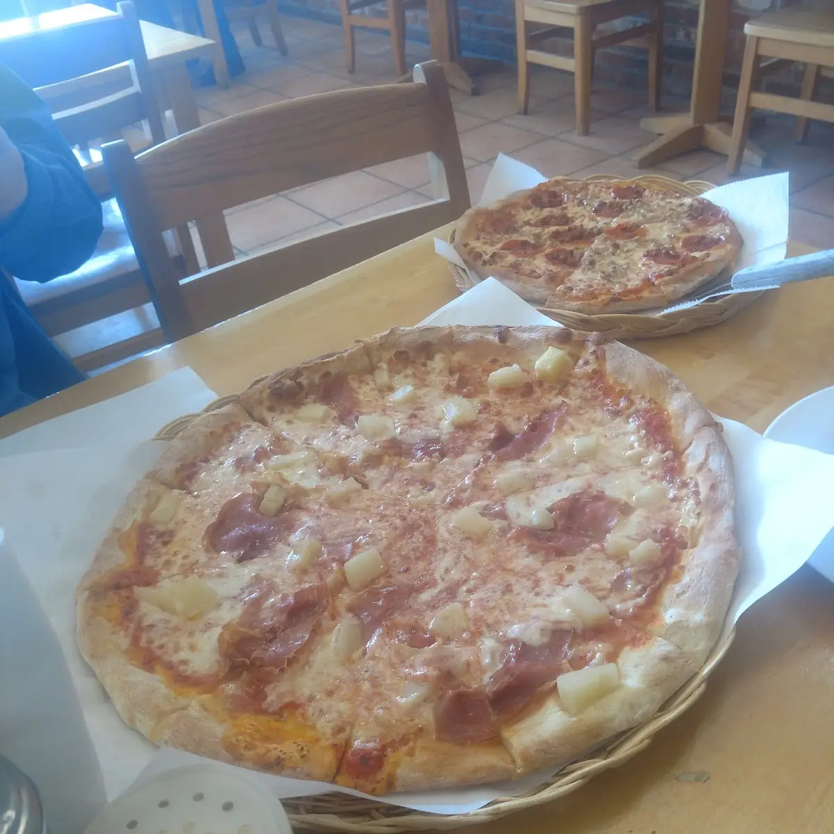 Hawaiian Pizza Pepperoni Pizza