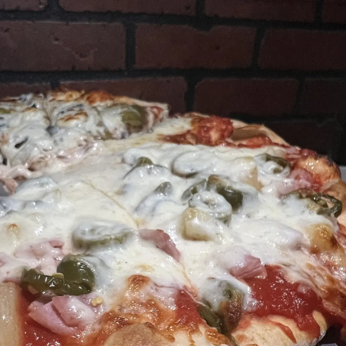 Hawaiian Pizza