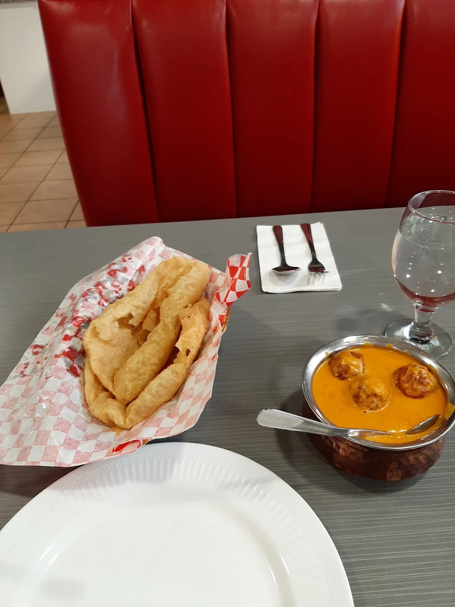 Puri and Malai Kofta