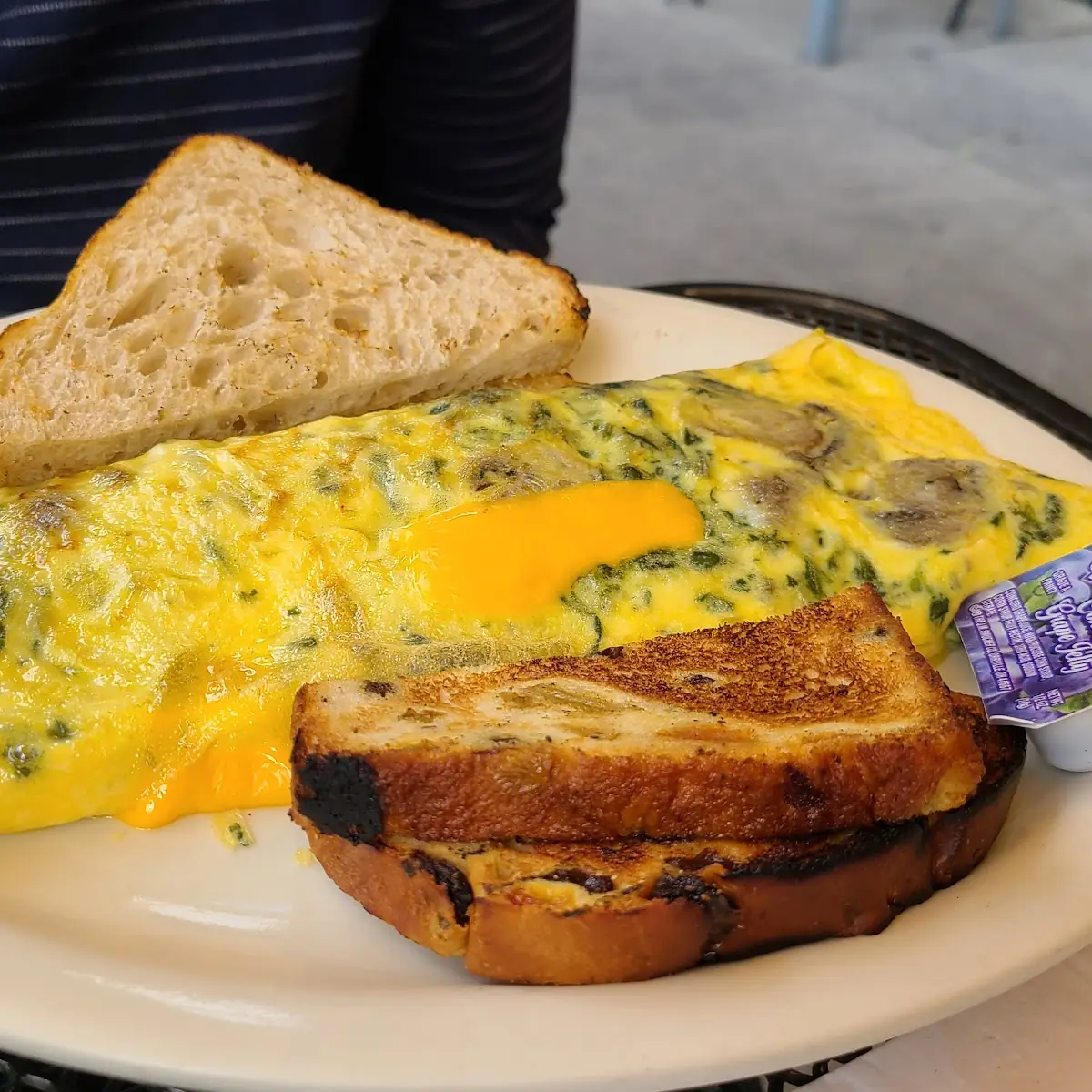 Chili & Cheddar Cheese Omelet