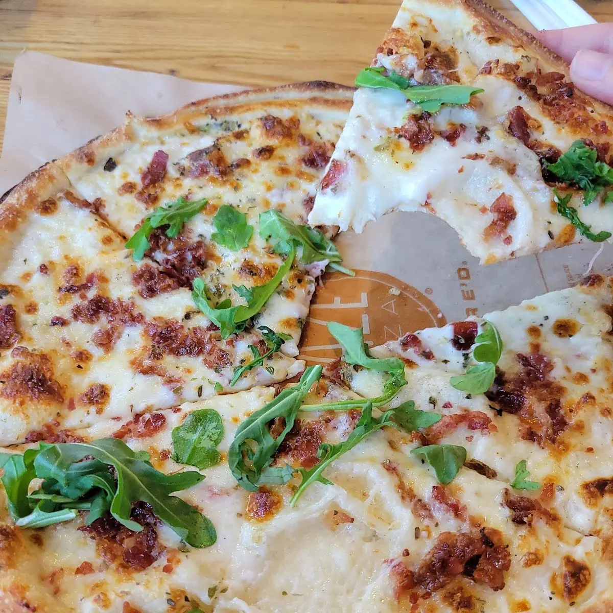 White Top Pizza