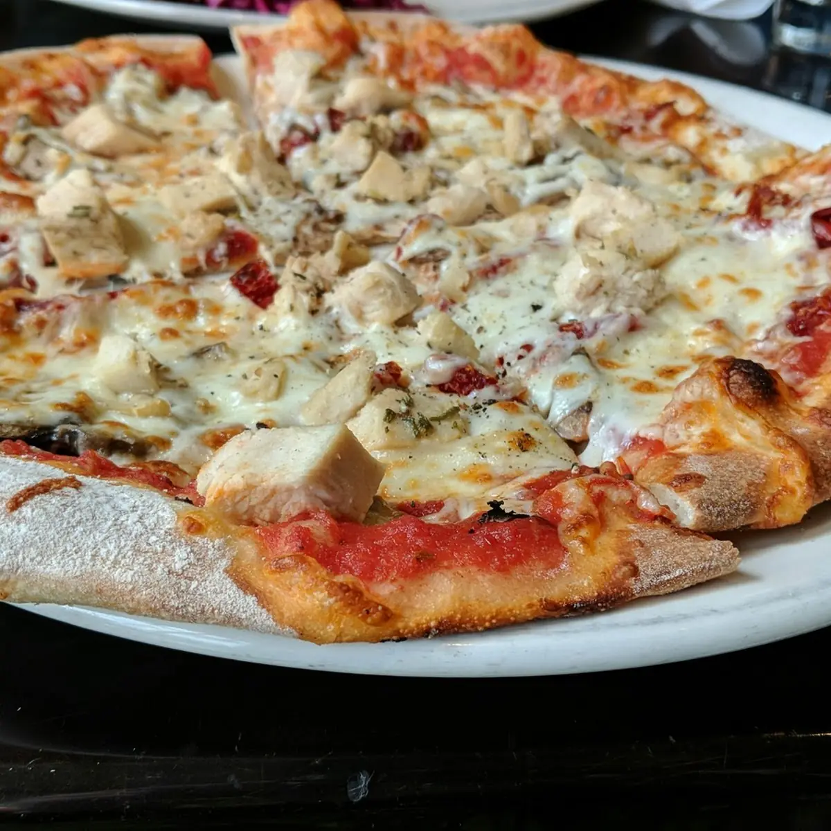 Marco Polo, Wooden Heads Gourmet Pizza