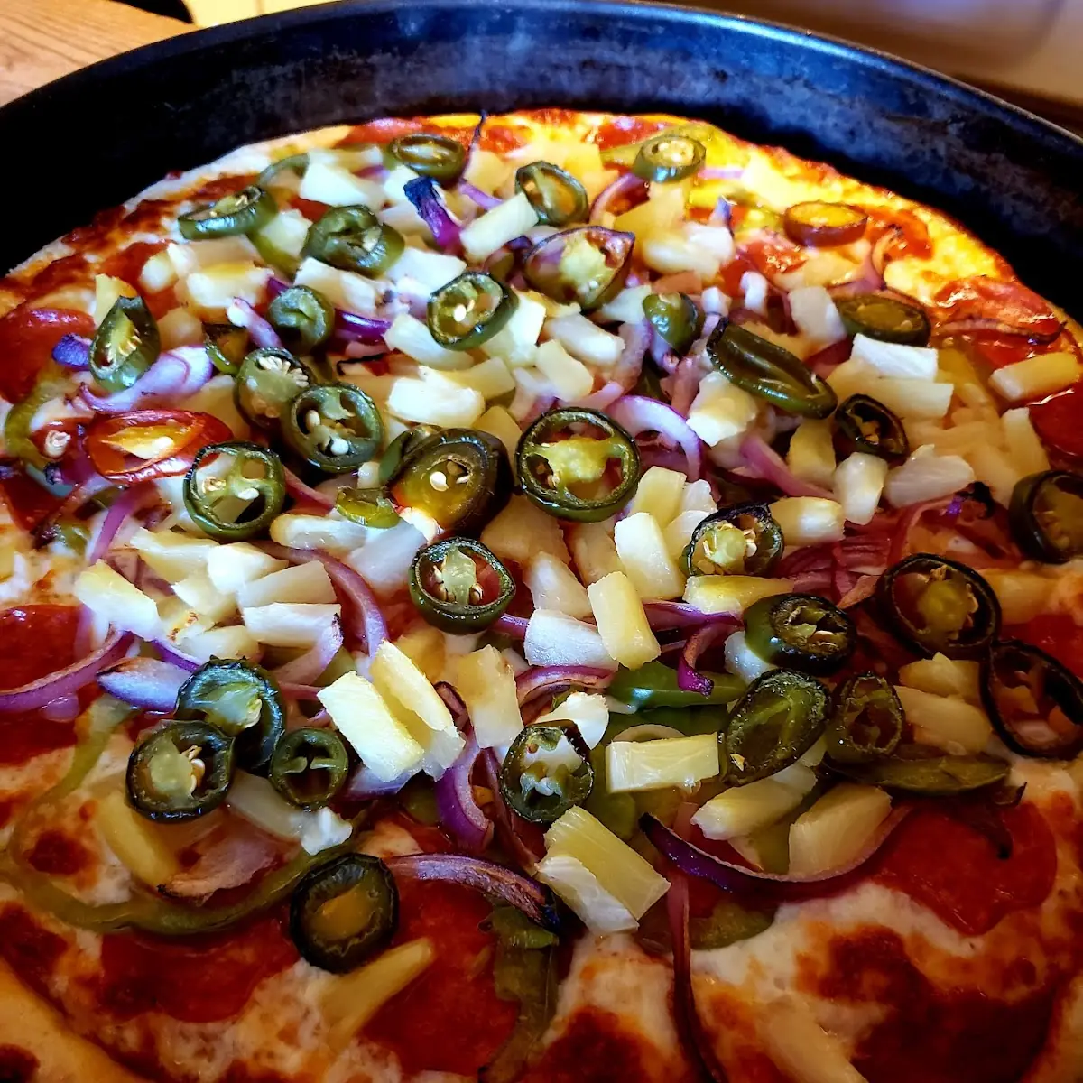 Staff Favorite Thin Crust