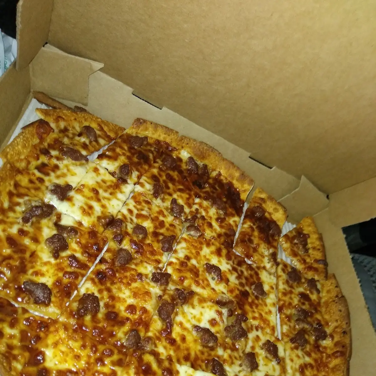 Thin Crust BBQ Sauce Beef and Pork Square Cut