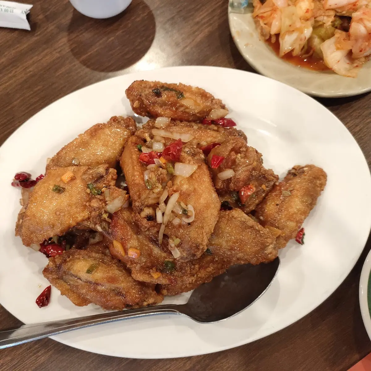 Chicken Wings w Garlic Sauce