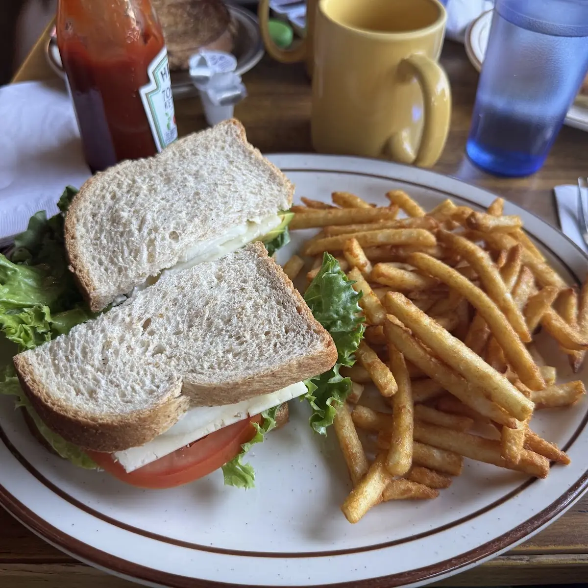 Grilled Cheese w Fries