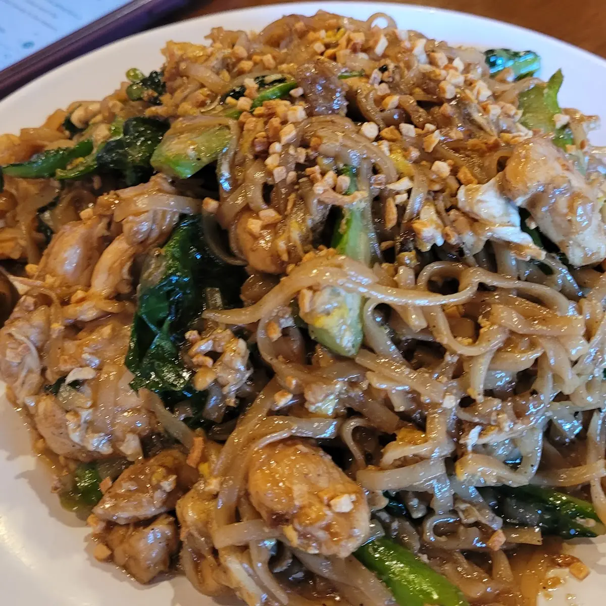 Pad See-EW with Chicken